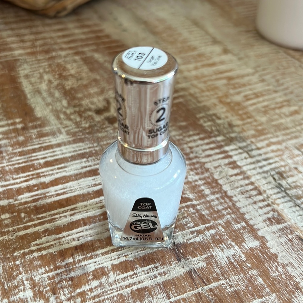 Sally Hansen Miracle Gel sugar top coat